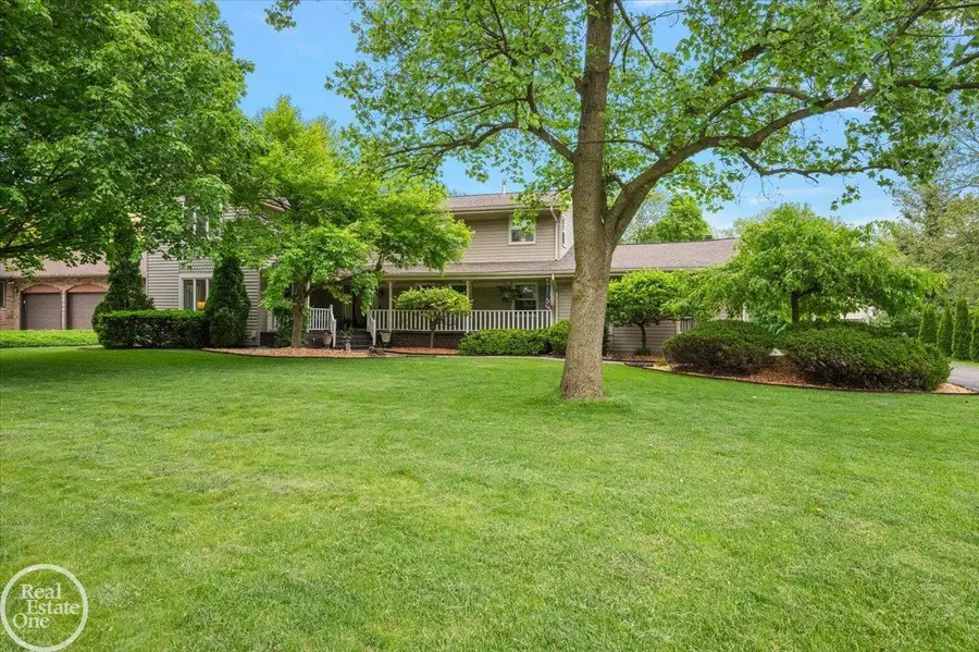88 Aspinwall, Troy, MI 48098 - #2