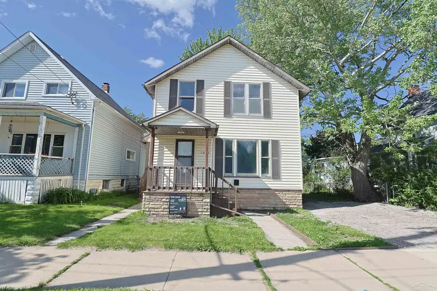 1813 3rd St, Bay City, MI 48708 - #2