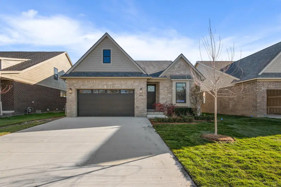 5944 Willow Grove, Troy, MI 48085 - #2