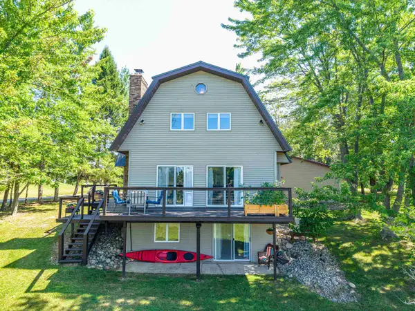 5269 Winchester Way, Gladwin, MI 48624