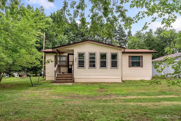 505 Meadowbrook, Marquette, MI 49855