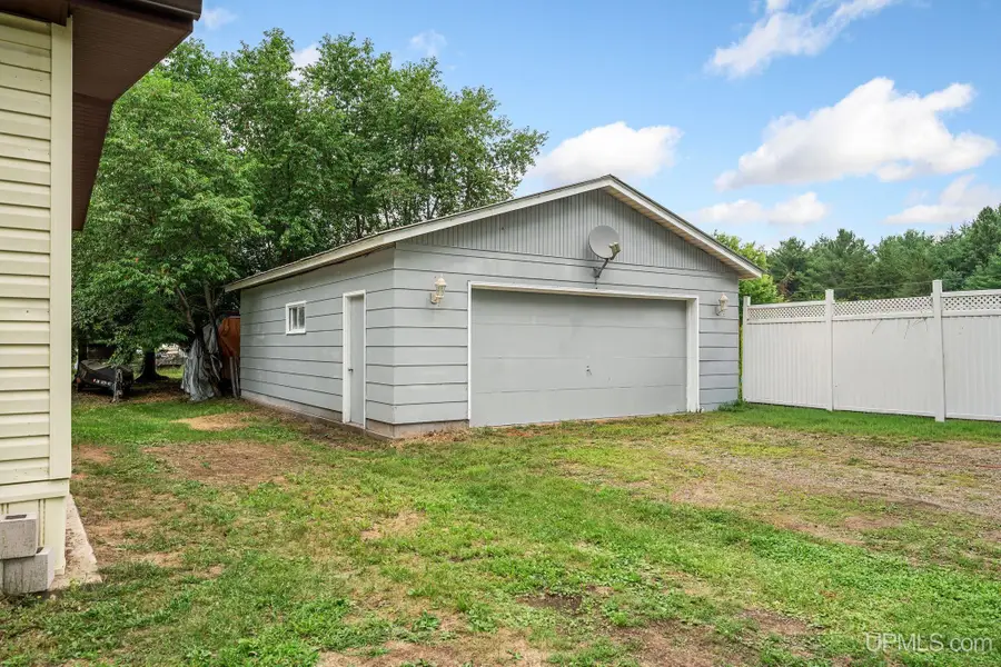 505 Meadowbrook, Marquette, MI 49855 - #2