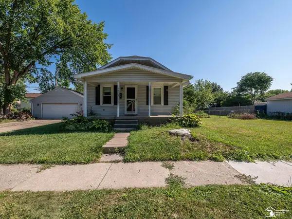 1419 Peters, Monroe, MI 48161