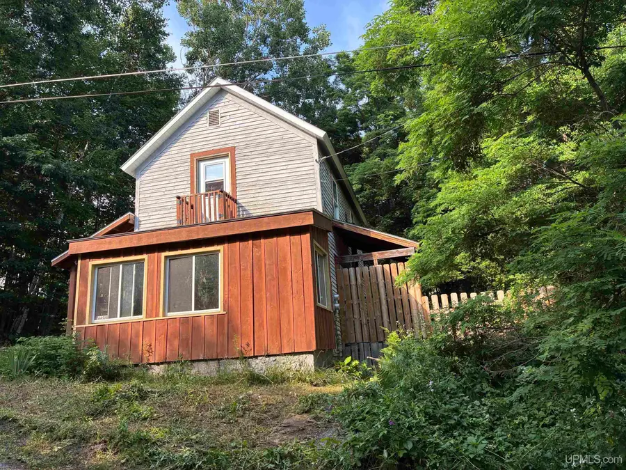 26698 W 9th, Hubbell, MI 49934 - #2