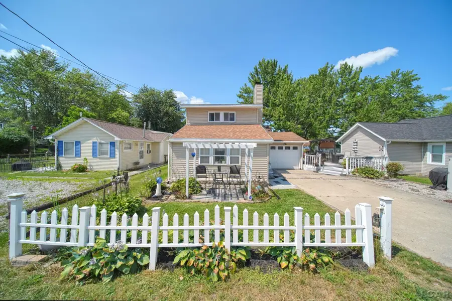 10875 W Ferndale, Manitou Beach, MI 49253 - #2