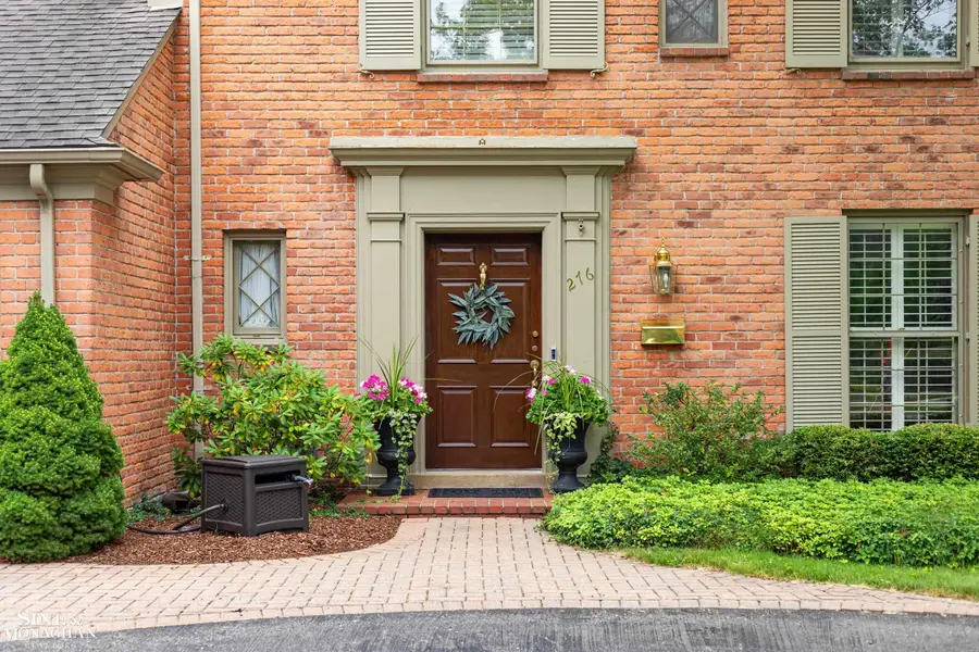 276 Kercheval, Grosse Pointe, MI 48236 - #2