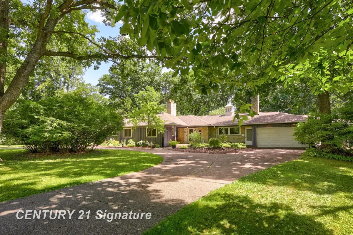 1 N Center Woods, Saginaw, MI 48638 - #1