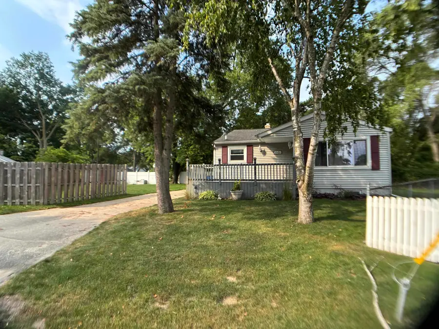 301 W Jeanette, Bay City, MI 48706 - #3