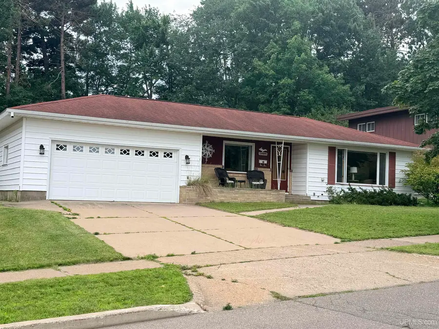 813 W Fair, Marquette, MI 49855 - #2