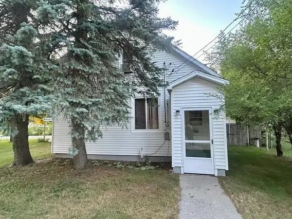 706 W Beech, Gladwin, MI 48624
