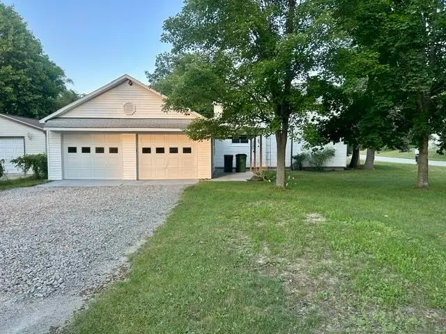 706 W Beech, Gladwin, MI 48624 - #2