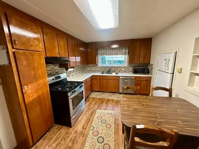706 W Beech, Gladwin, MI 48624 - #3