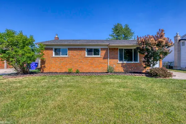 33250 Janet, Fraser, MI 48026