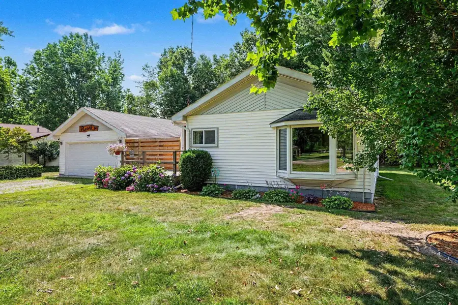 2554 E Ashby, Midland, MI 48640 - #2