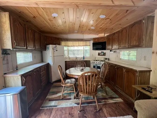 1535 Douglas, Harrison, MI 48625 - #3