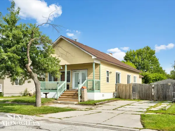 1219 White St, Port Huron, MI 48060