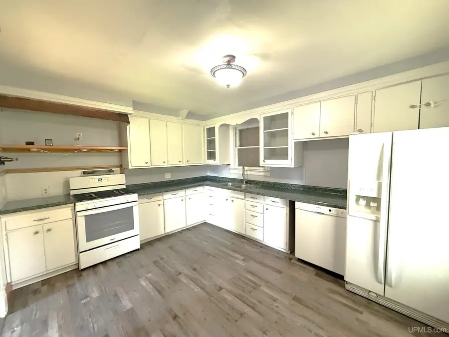 23461 Woodside, Hancock, MI 49930 - #2