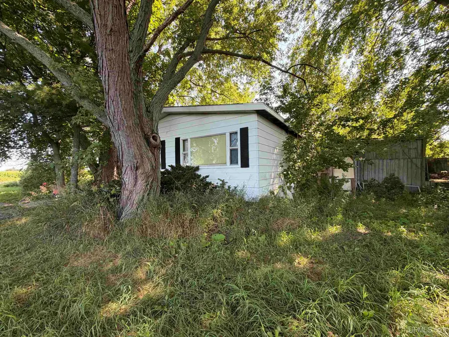 4310 E Laporte, Freeland, MI 48623 - #3