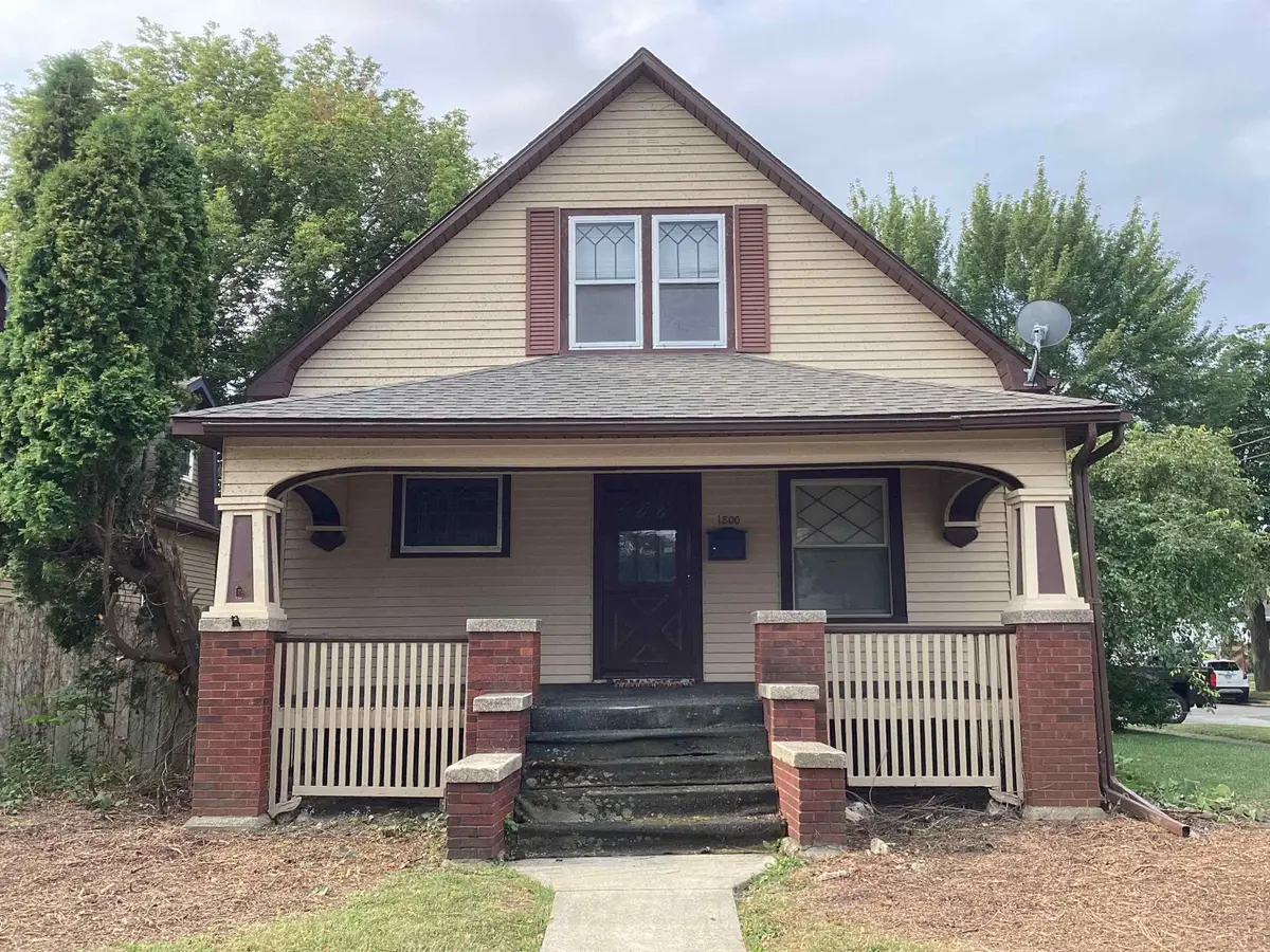 1800 Kosciuszko, Bay City, MI 48708 - #1