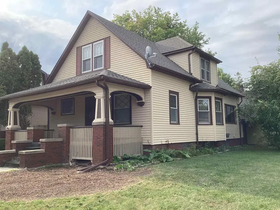 1800 Kosciuszko, Bay City, MI 48708 - #2