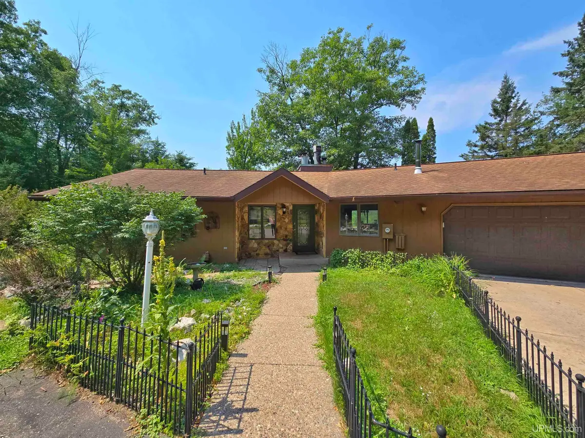 N4073 Pine Mountain, Iron Mountain, MI 49801 - #1