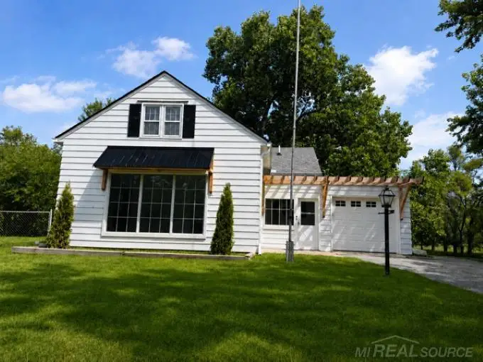1380 W. Bemis, Saline, MI 48176 - #1