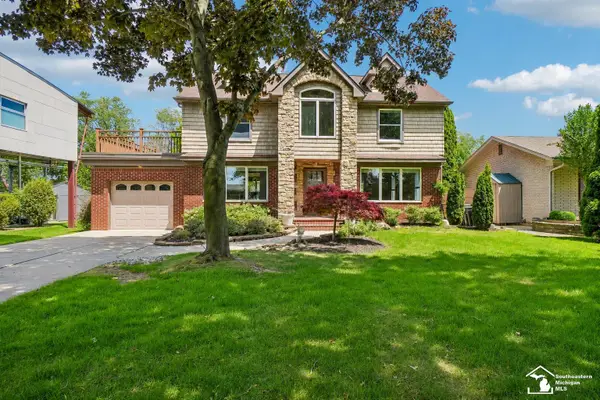 28395 Swan Island, Grosse Ile, MI 48138
