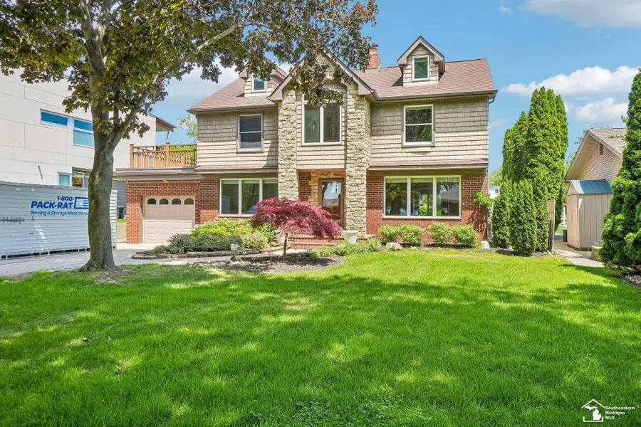 28395 Swan Island, Grosse Ile, MI 48138 - #2