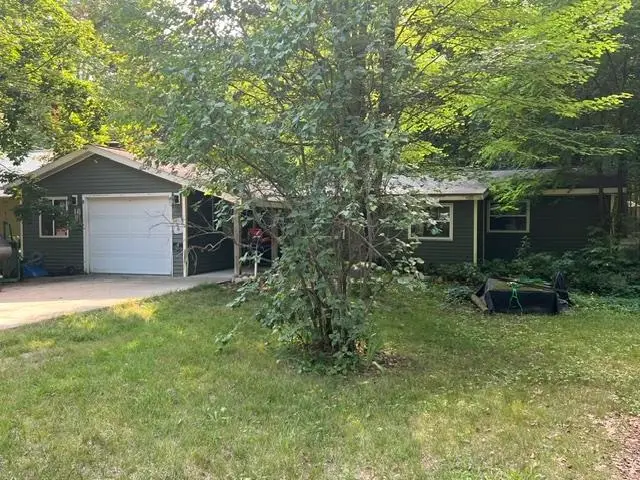 723 Circle, Harrison, MI 48625 - #1