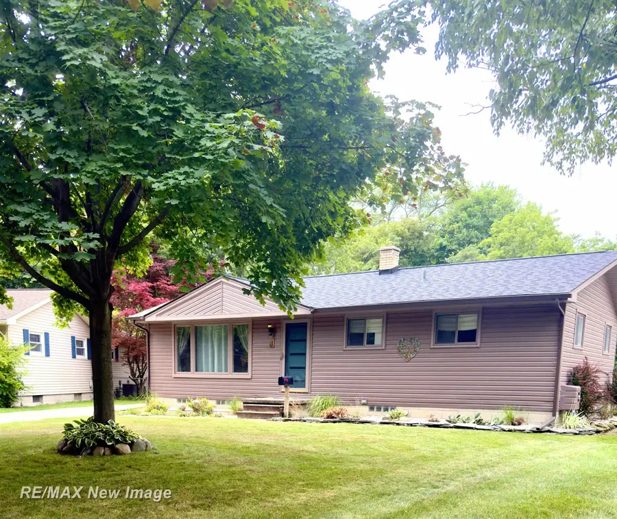 4 Pitre, Essexville, MI 48732 - #3