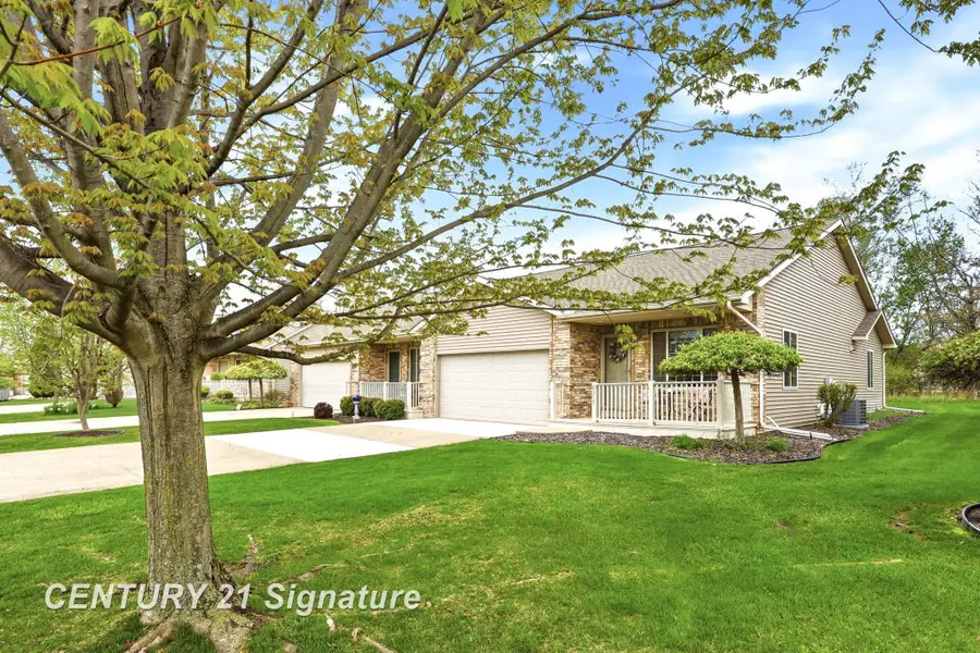 6317 Heather Ridge, Bay City, MI 48706 - #3