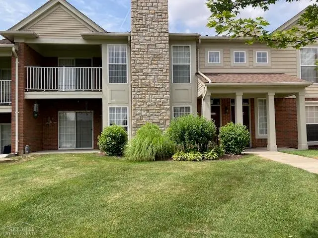 21868 Hartford, Macomb, MI 48042 - #1