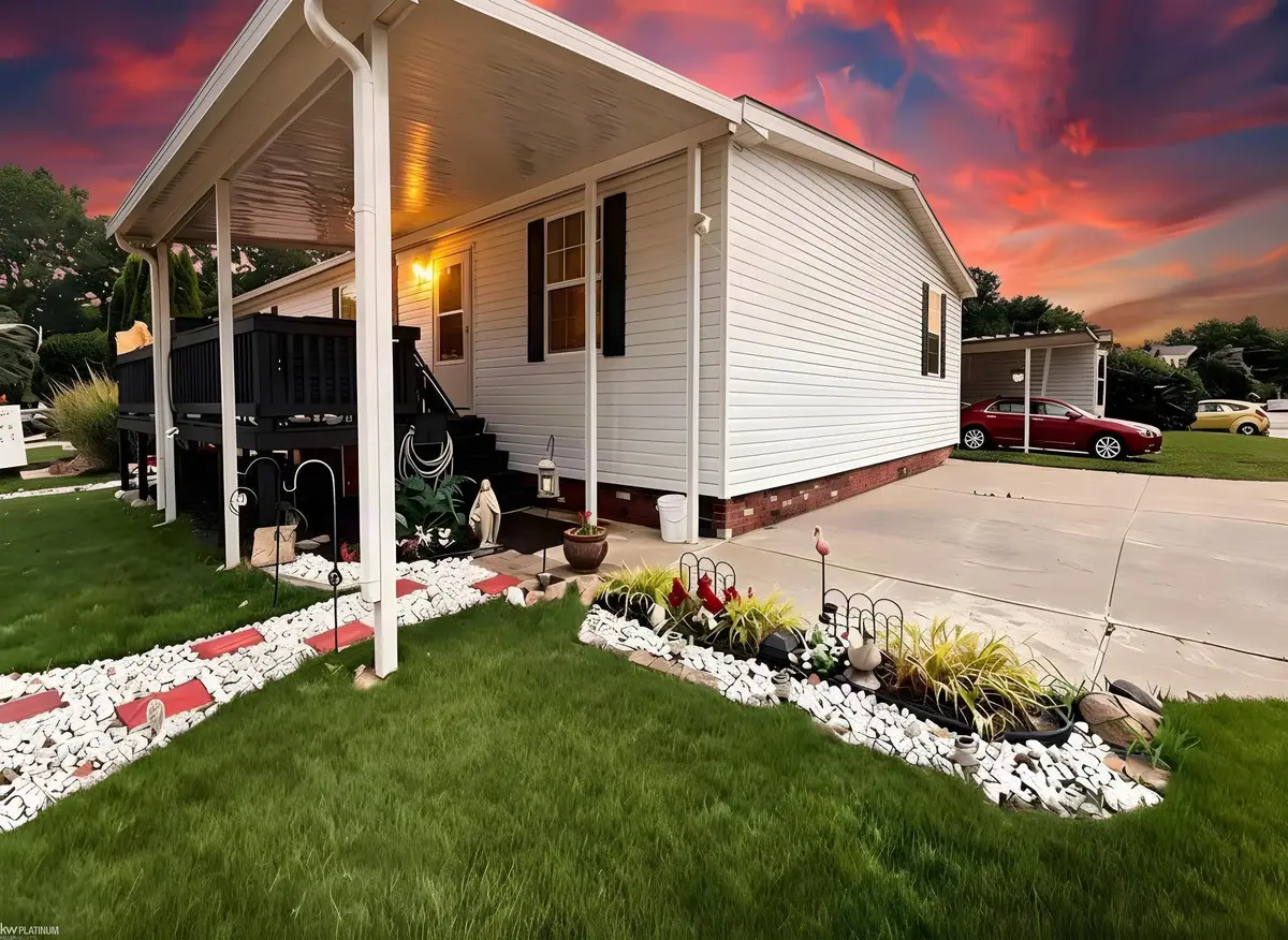 50214 Ambleside, Shelby, MI 48315 - #1