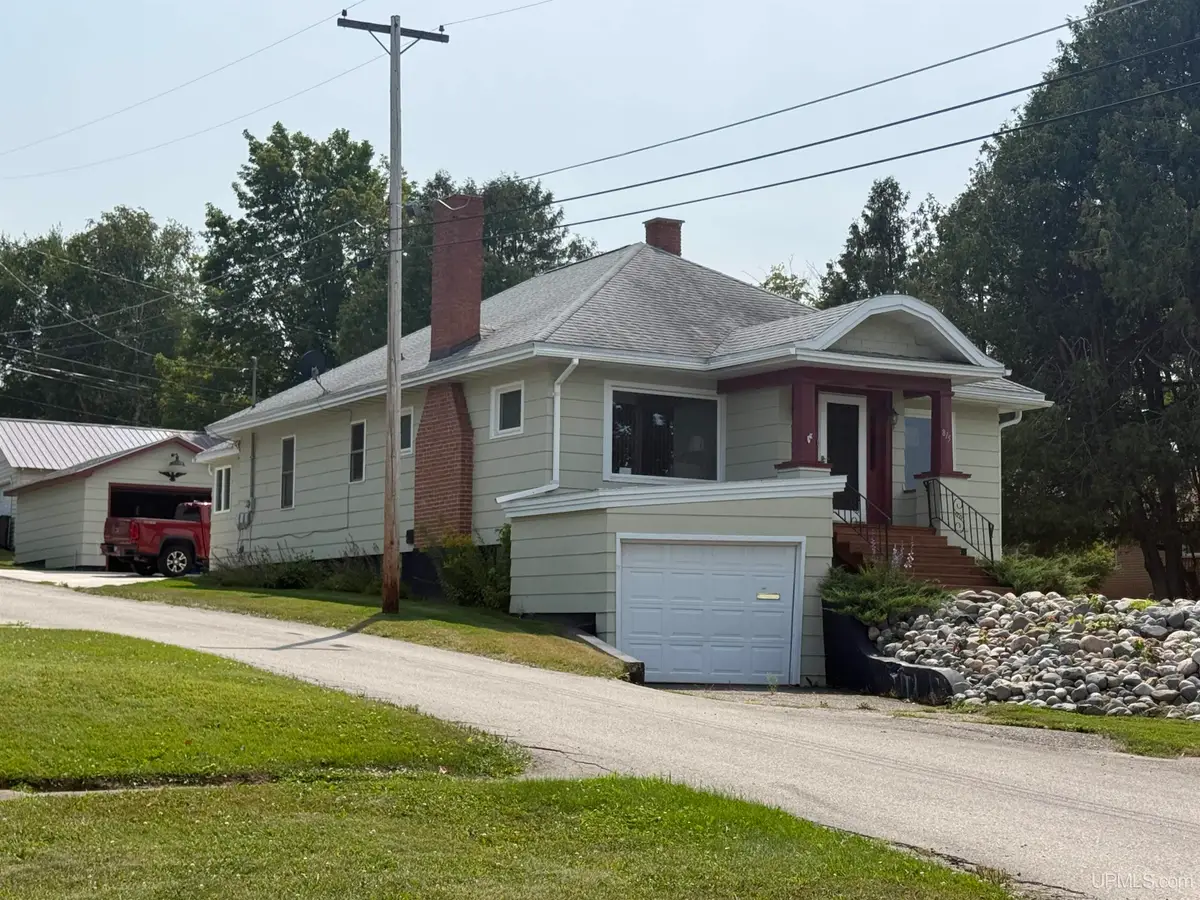 815 Erie, Crystal Falls, MI 49920 - #1