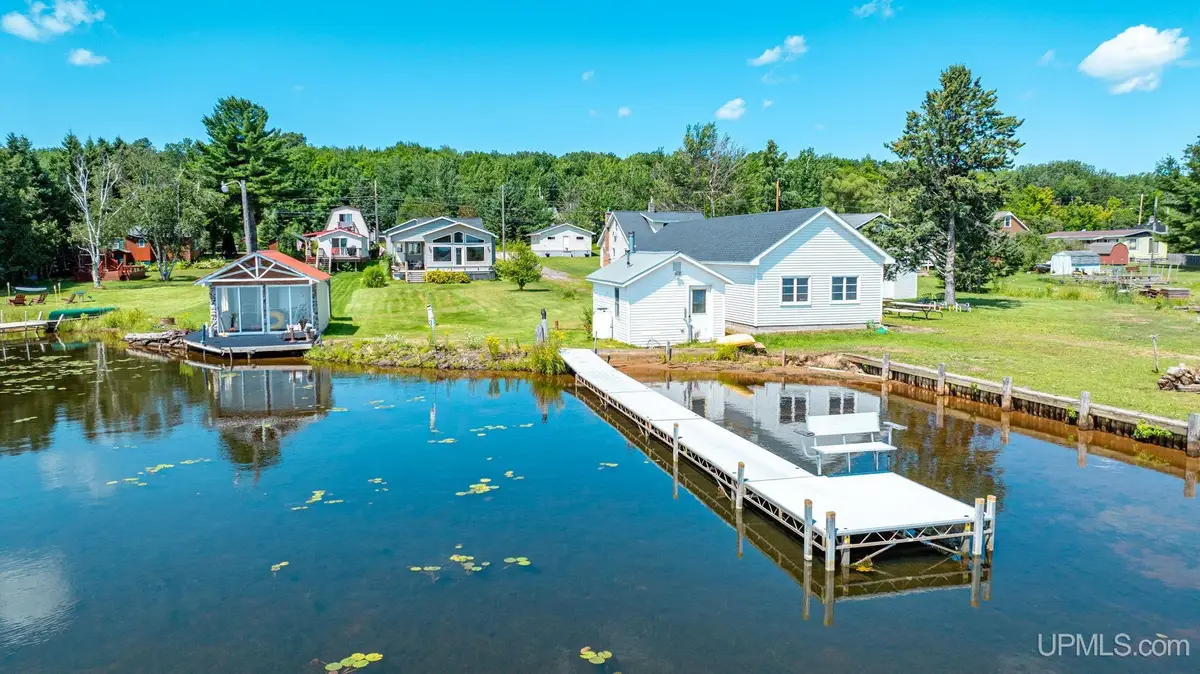 42720 Lakeshore, Chassell, MI 49916 - #1