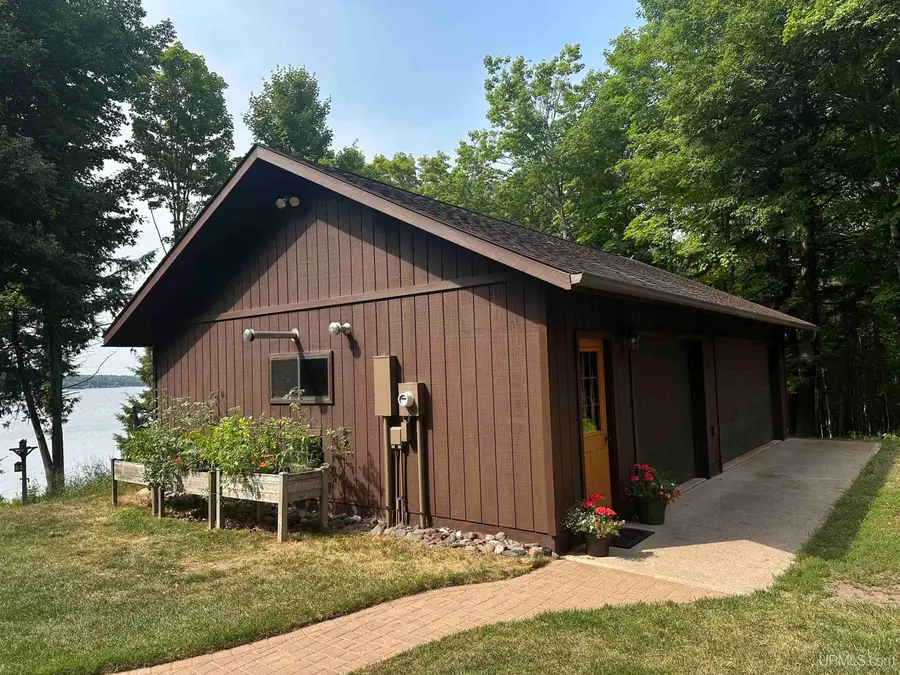 8997 N East Shore, Marenisco, MI 49947 - #2