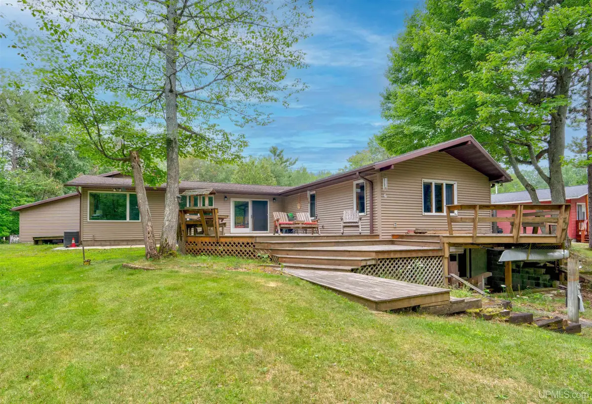 7618 W Riverview, Manistique, MI 49854 - #1