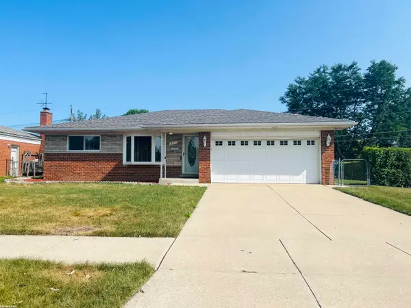 14057 Edison, Warren, MI 48088