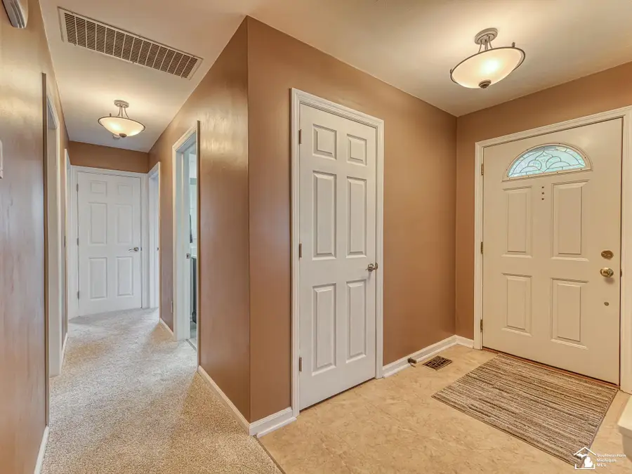 7524 Tarra, Temperance, MI 48182 - #2