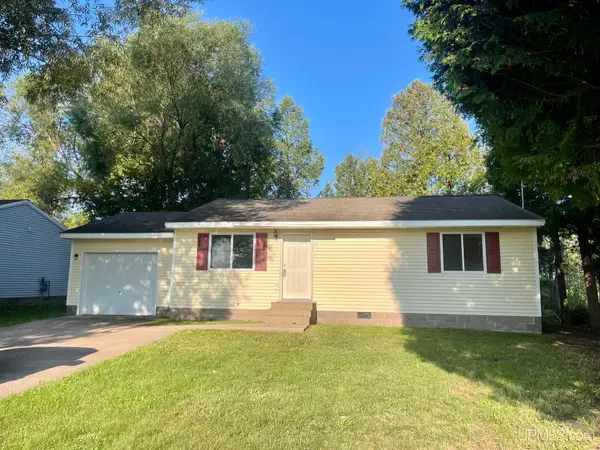 2085 Van Evera, Marquette, MI 49855