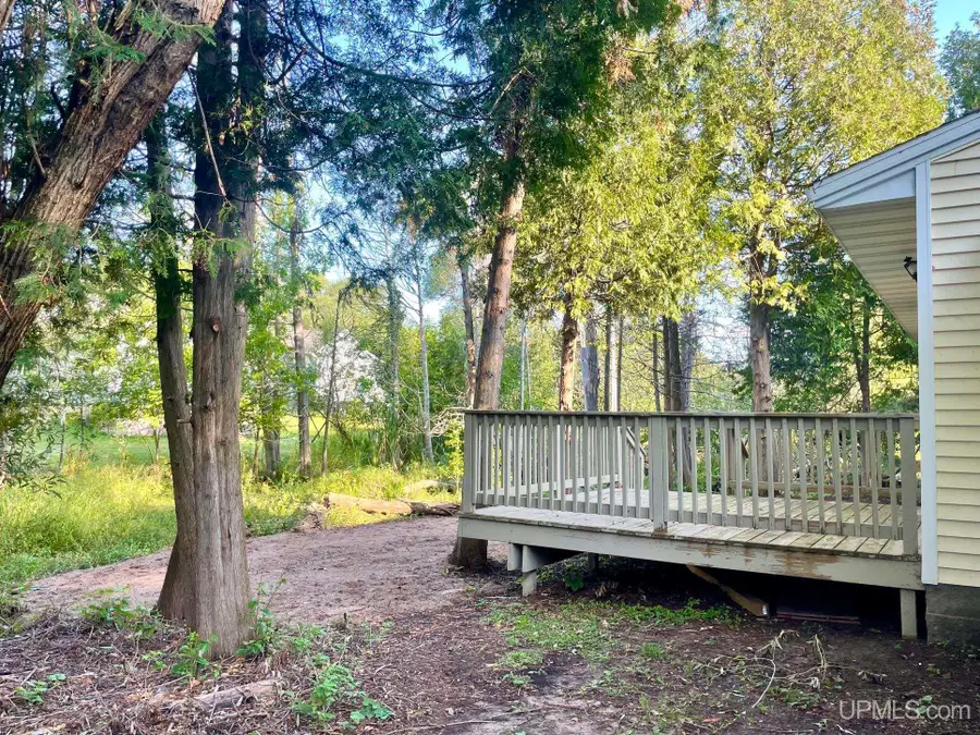 2085 Van Evera, Marquette, MI 49855 - #2