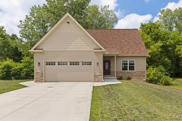 3326 Pender, Adrian, MI 49221