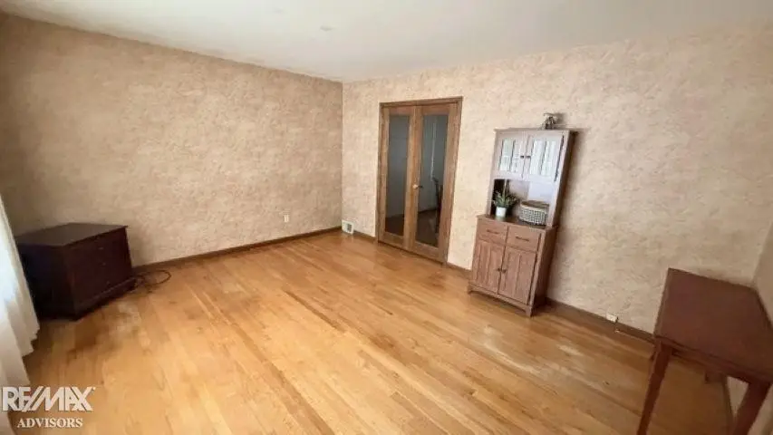 35923 Cadre, Clinton Township, MI 48035 - #3