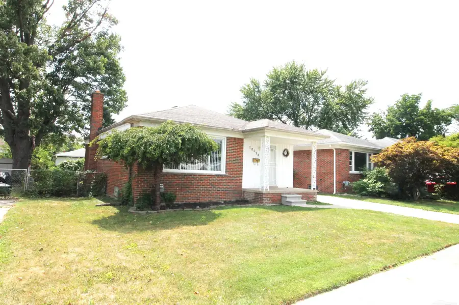 18098 Oak, Eastpointe, MI 48021 - #2