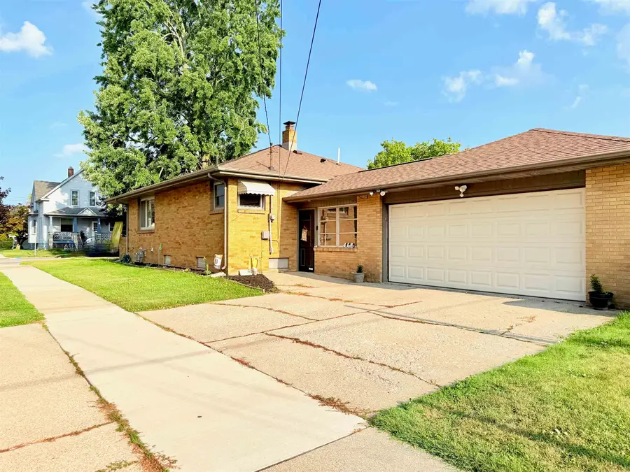 1000 S Monroe, Bay City, MI 48708 - #2