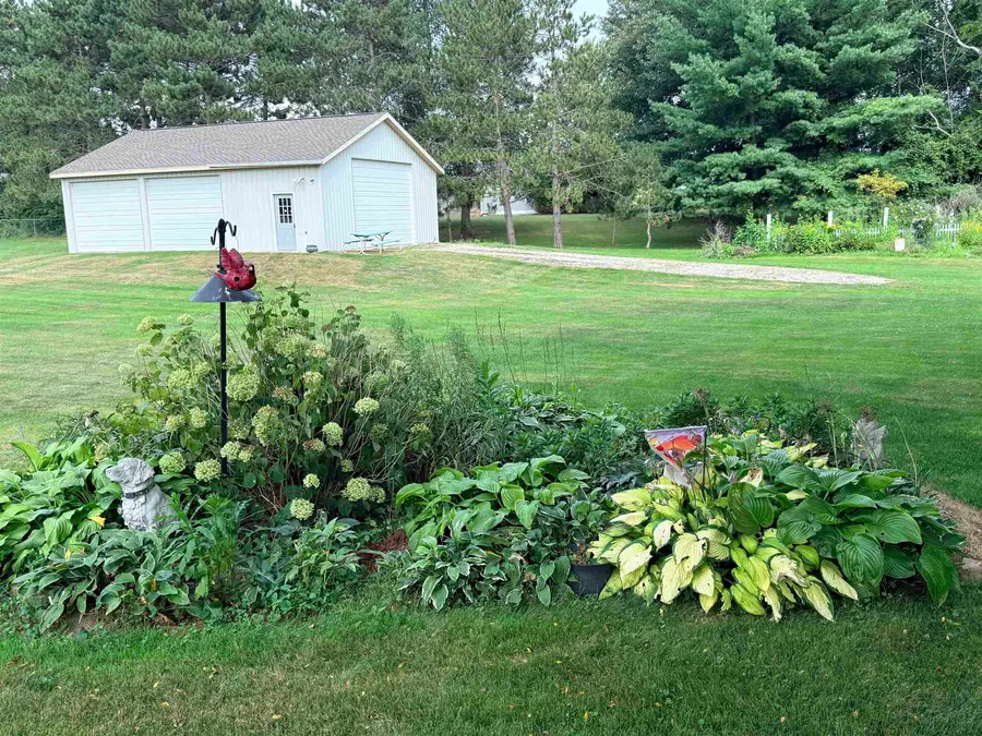 4916 Lone, Freeland, MI 48623 - #3