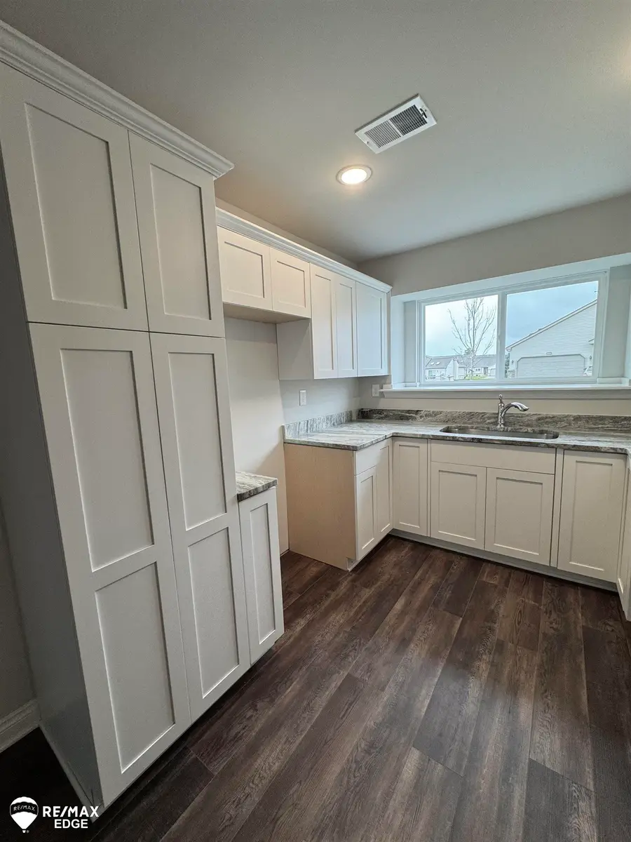 28001 Gregory, Grand Blanc, MI 48439 - #3