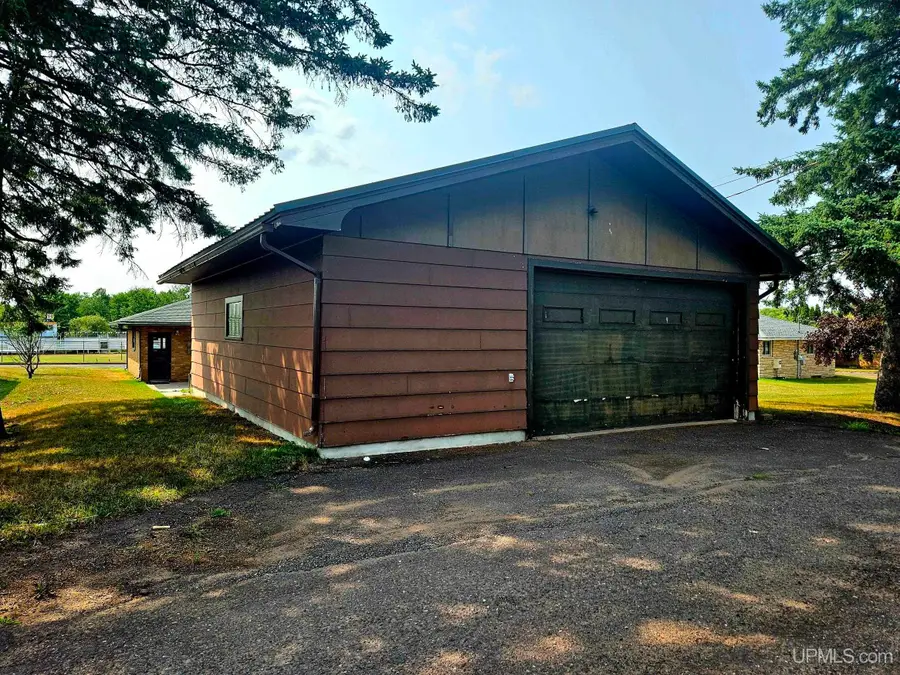 613 N 5th, Hurley, WI 54534 - #2