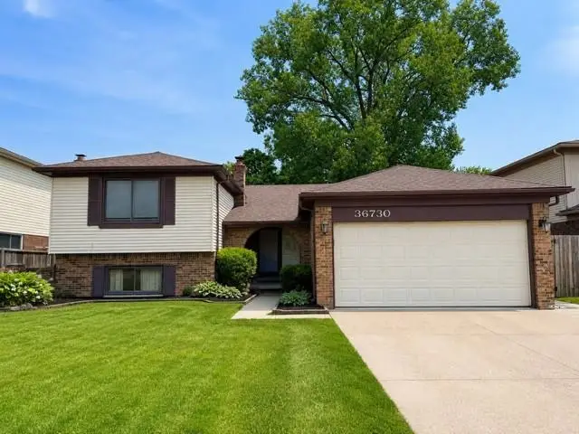 36730 Engleside, Sterling Heights, MI 48310 - #2