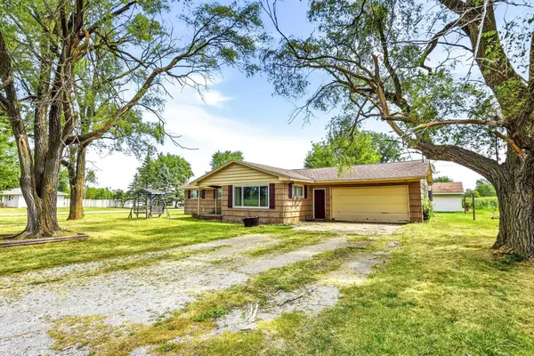 5098 S Venoy, Saginaw, MI 48604